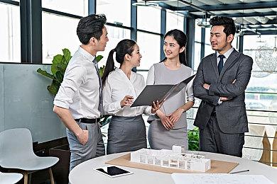 《雪地奔驰》通过今天发布的公共能源扩展包恢复电力供应